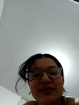Casandra_inthemorning – live chatrum