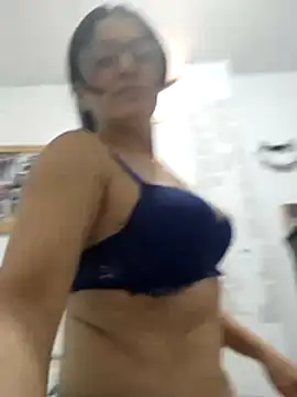 Casandra_inthemorning Chat XXX in diretta