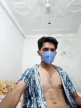 XXX chat uživo modela BlackkCrab