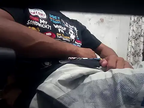 BlackkCrab Show in webcam