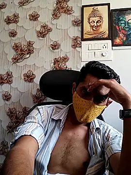 הופעת וובקאם של BlackkCrab
