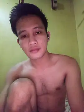 YourAsianSlave Show Webcam
