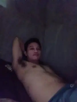 YourAsianSlave Show Webcam