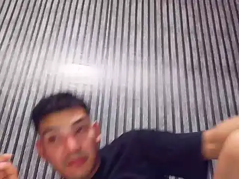 DivesOmnibus Pertunjukan Webcam
