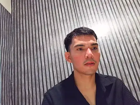 DivesOmnibus 网络视讯表演