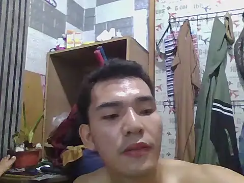 DivesOmnibus Pertunjukan Webcam