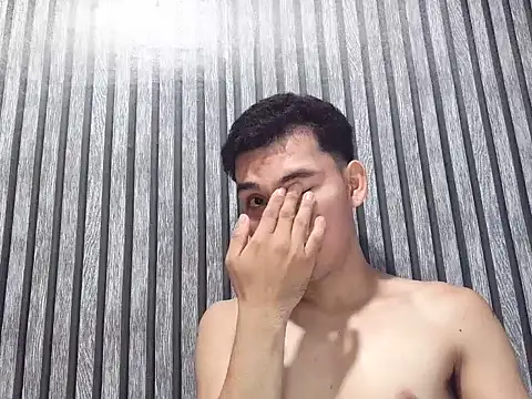 moremoreguys 网络视讯表演