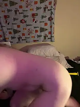 Freakydeafgirl Show in webcam