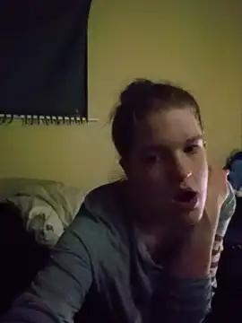 Freakydeafgirl's Webcam Show