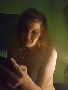 Freakydeafgirl Webcam Show