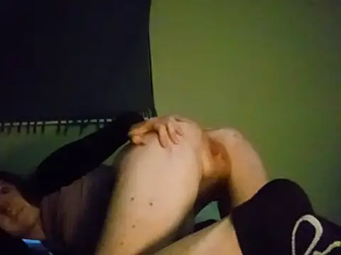 Pokazy przed kamerką – Freakydeafgirl