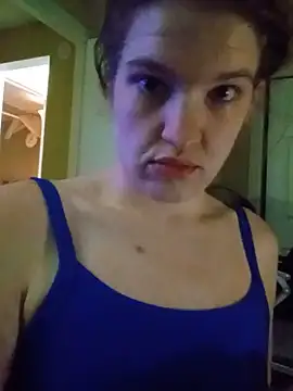 Freakydeafgirl 网络视讯表演