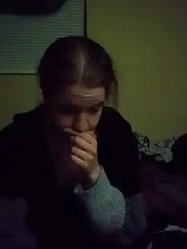 Freakydeafgirl webcam show