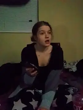 Freakydeafgirl Show Webcam