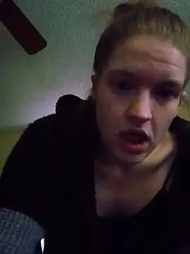 Freakydeafgirln Webbikameraesitys