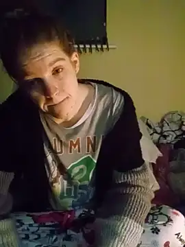 Freakydeafgirl's Webcam Show