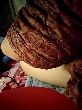 -Tara-a 网络视讯表演