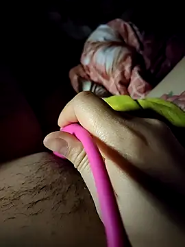 -Tara-a Live XXX-Chat