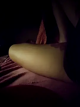 Онлайн чат XXX -Tara-a