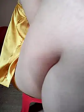 Chat XXX en directo de -Tara-a