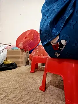 Sala de chat ao vivo de -Tara-a