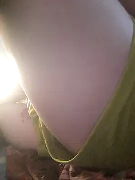 -Tara-a's Live XXX Chat