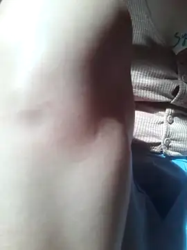 Chat XXX en directo de -Tara-a