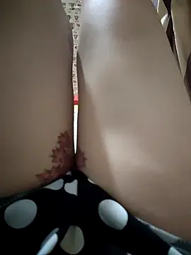 Chat XXX en directo de -Tara-a