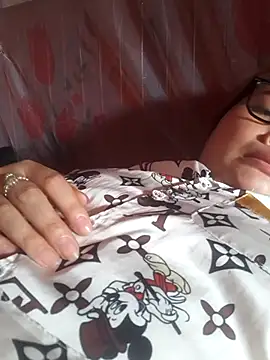 Chat XXX ao vivo de -Tara-a
