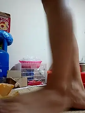 Czat XXX na żywo – -Tara-a