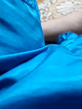 Czat XXX na żywo – -Tara-a