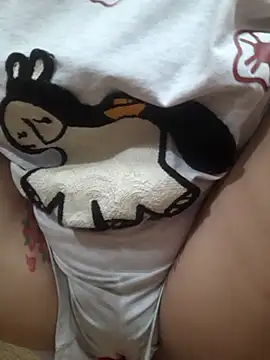 -Tara-a's Live XXX Chat