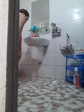 Pertunjukan Kamera Web -Tara-a