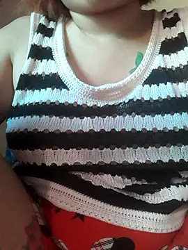 XXX chat uživo modela -Tara-a