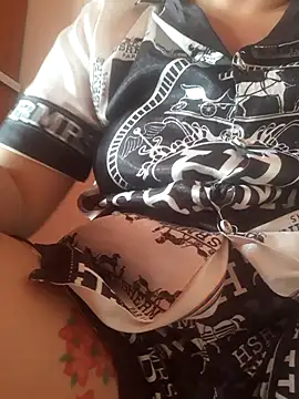 -Tara-a Chat XXX in diretta