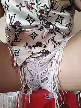 Sembang XXX Secara Langsung -Tara-a
