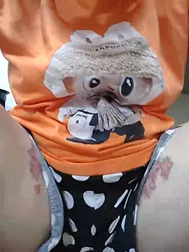 -Tara-a Adlı Modelin Canlı XXX Sohbeti