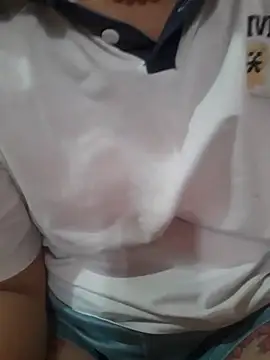 -Tara-a's Live XXX Chat