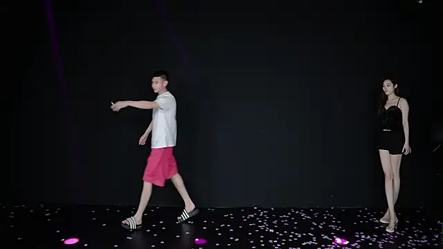 CD-Girl-111 网络视讯表演