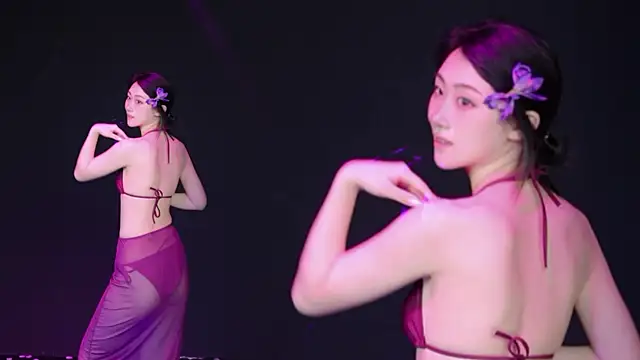 CD-Girl-111's Webcam Show
