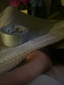 guywithbeautifuldick webcam show