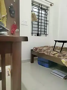 B-B-C-8 Webcam-Show