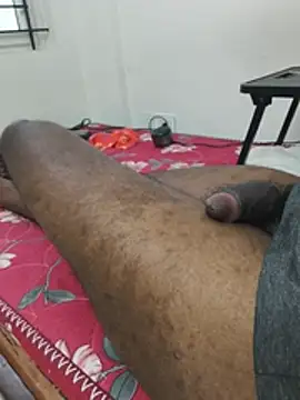 B-B-C-8 ওয়েবক্যাম শো