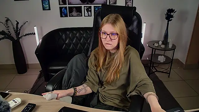 lanafitch's Webcam Show