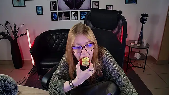 lanafitch Chat XXX live