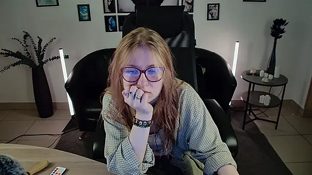 lanafitch webcam show