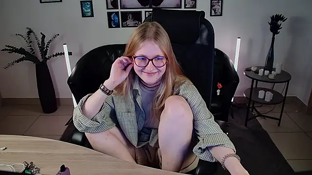 lanafitch's Webcam Show