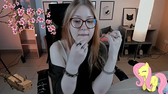 lanafitch Adlı Modelin Canlı XXX Sohbeti