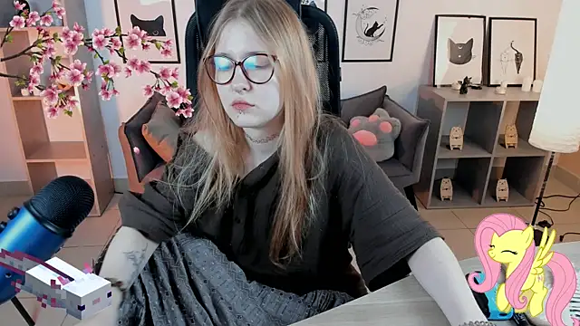 lanafitch Adlı Modelin Canlı XXX Sohbeti
