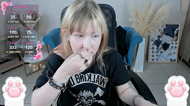 lanafitch Show in webcam